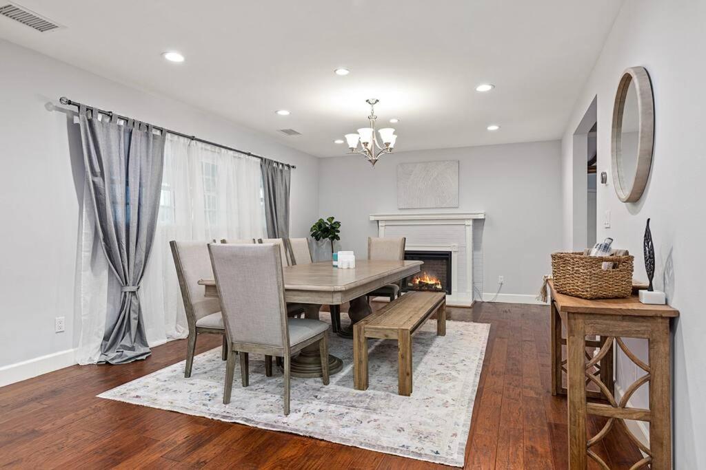 Goode Homes Luxury Family Ferienhaus *